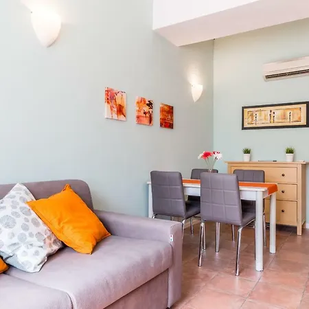 Cozy Near Train Station Appartamento Venezia